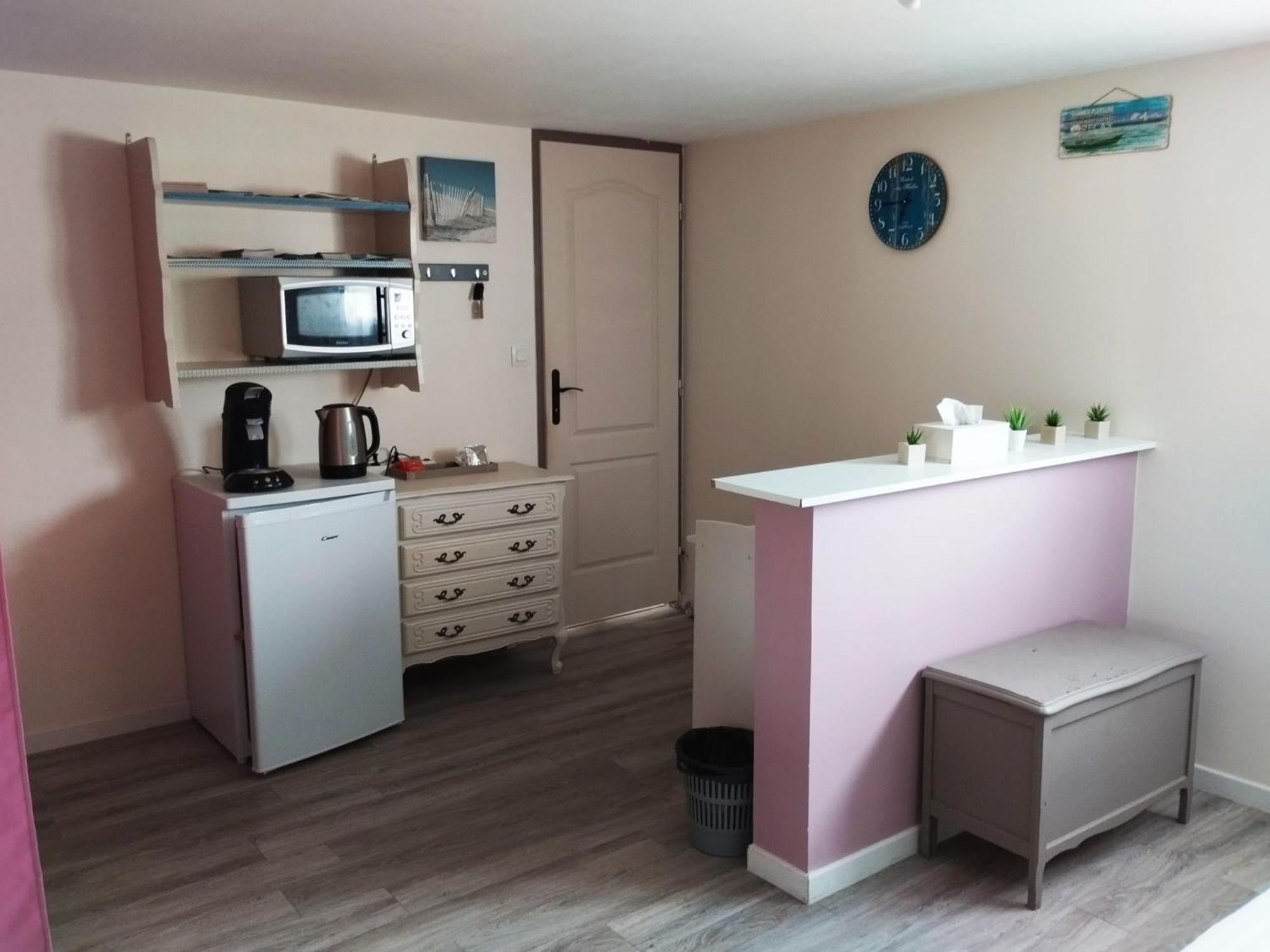 Spacieuse Agreable Fonctionnelle Avec Acces Au Wifi